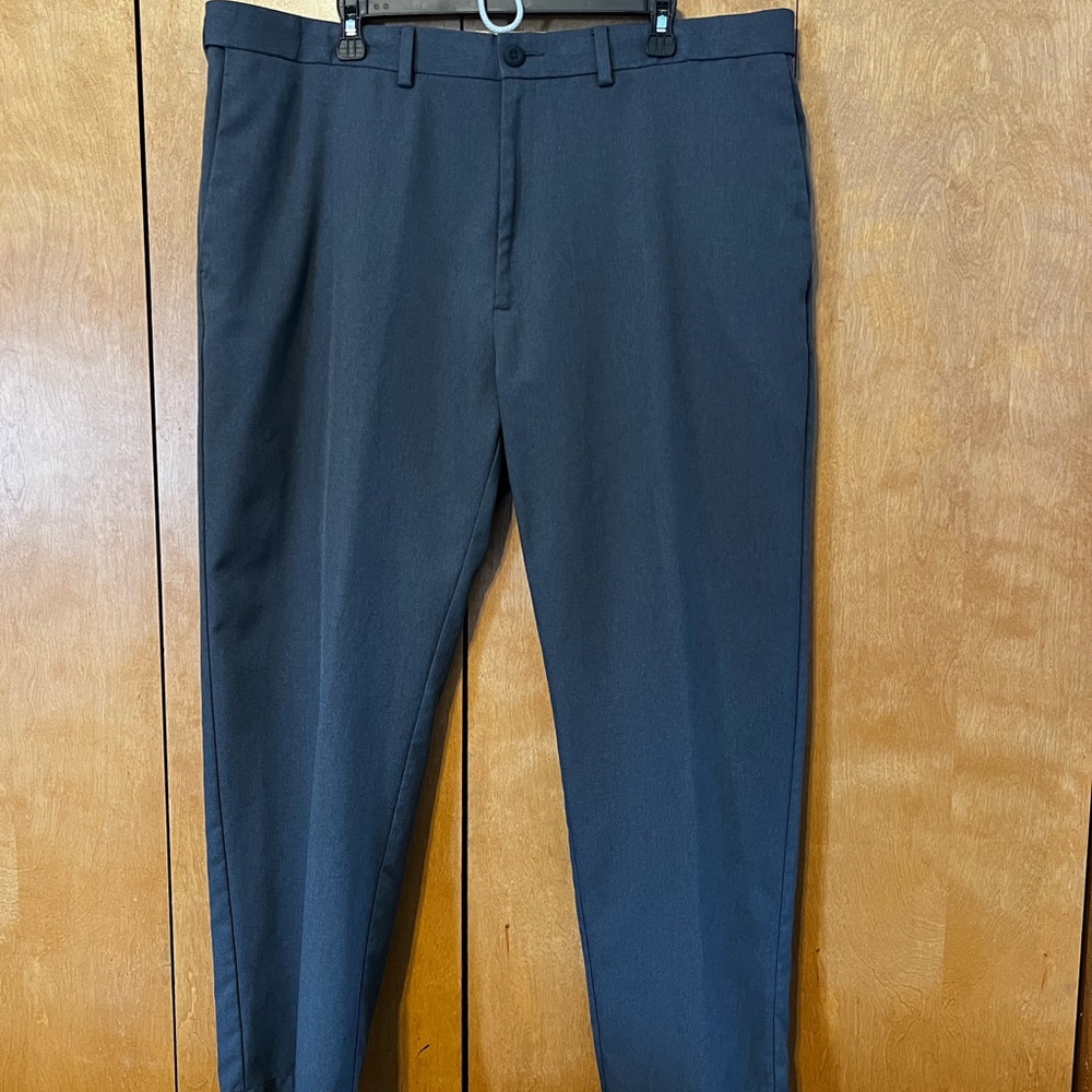 Haggar Cool Right Performance Flex Charcoal Dress Pants 42x29